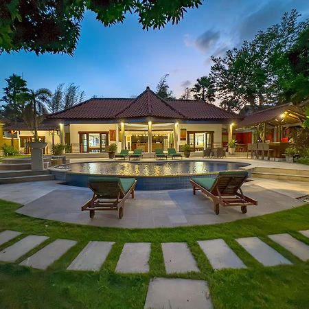 Villa Bugis Abimanyu Seminyak Eksteriør bilde
