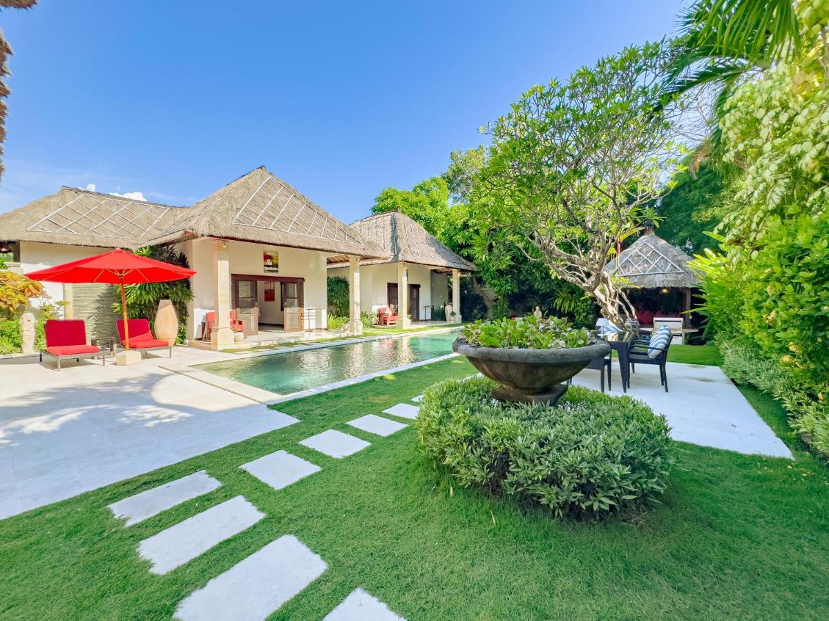 Villa Bugis Abimanyu Seminyak Eksteriør bilde