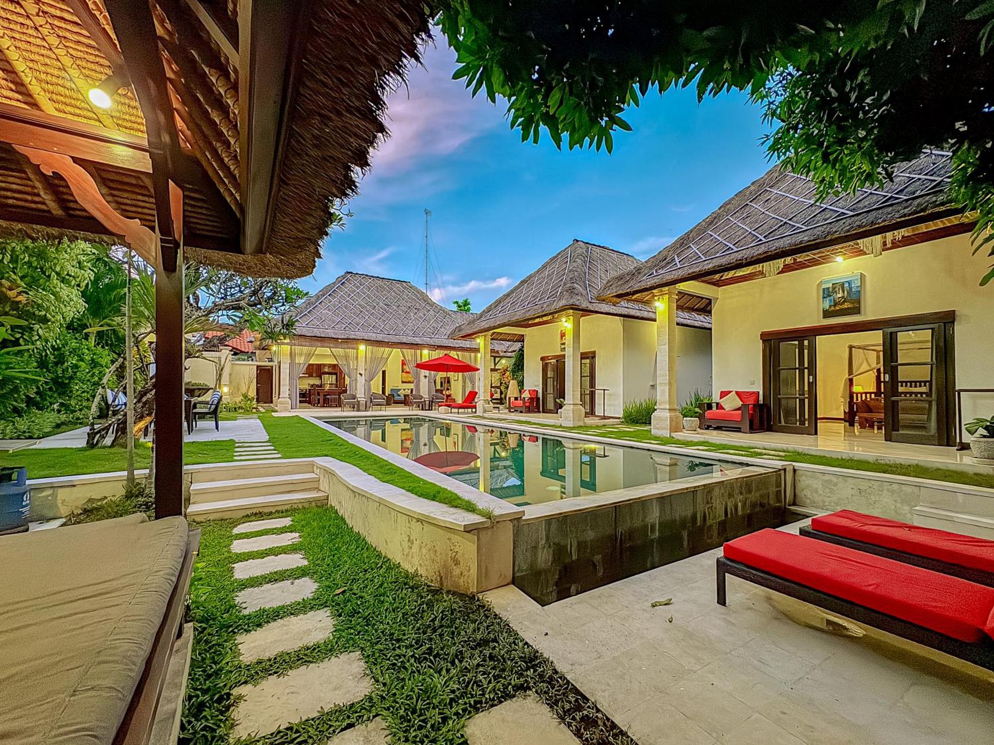 Villa Bugis Abimanyu Seminyak Rom bilde